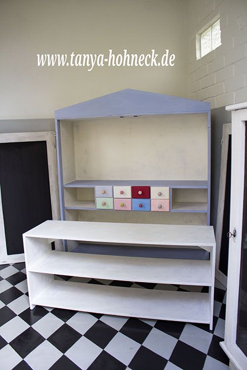 Möbel Kinderzimmer Kaufladen car moebel bemalen streichen mit Kreidefarbe